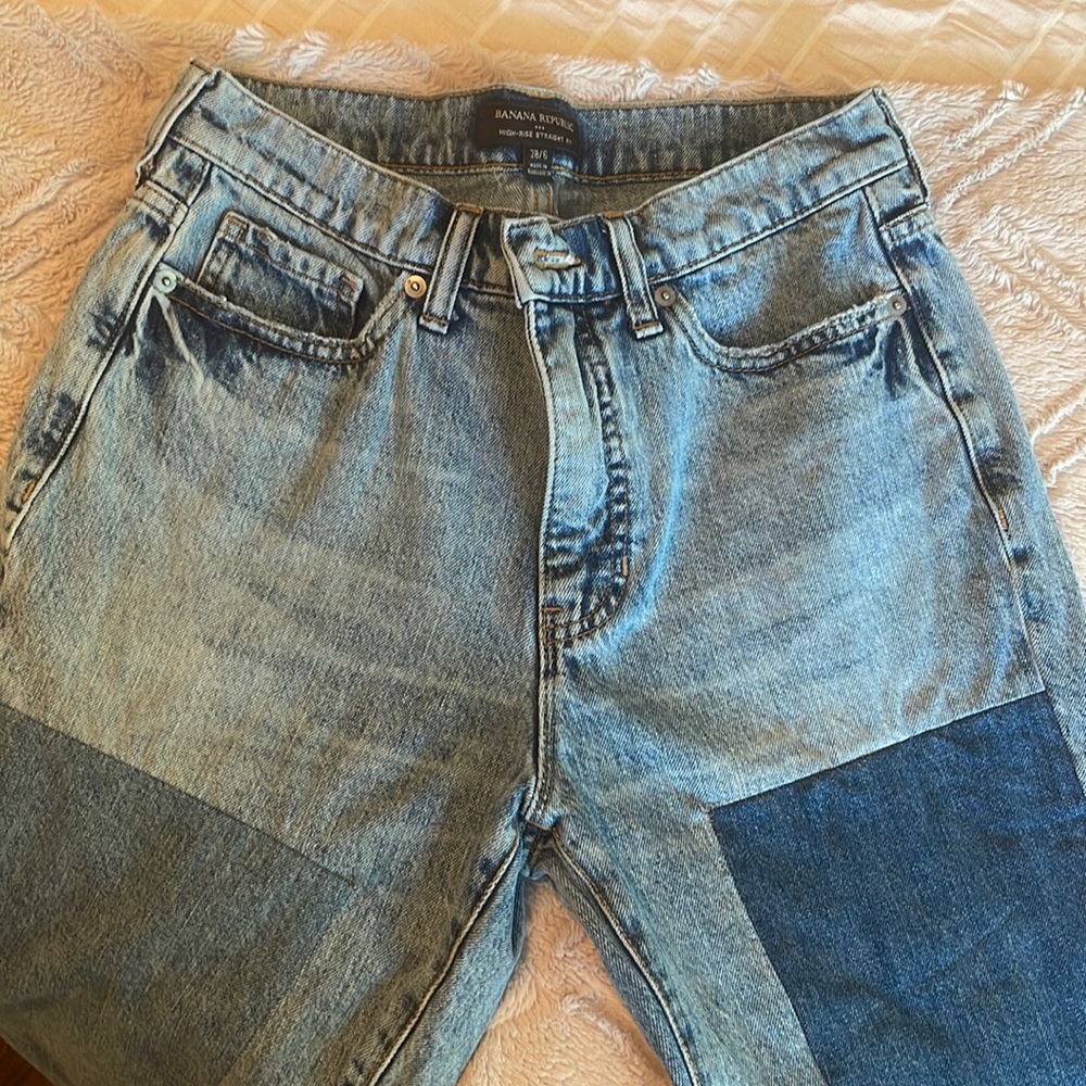 Banana Republic- Straight Jeans